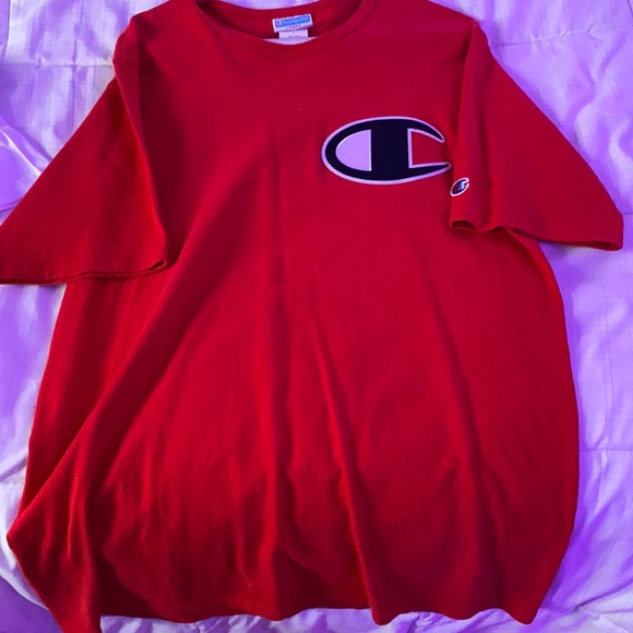 Champion shirt - Picture 1 of 1